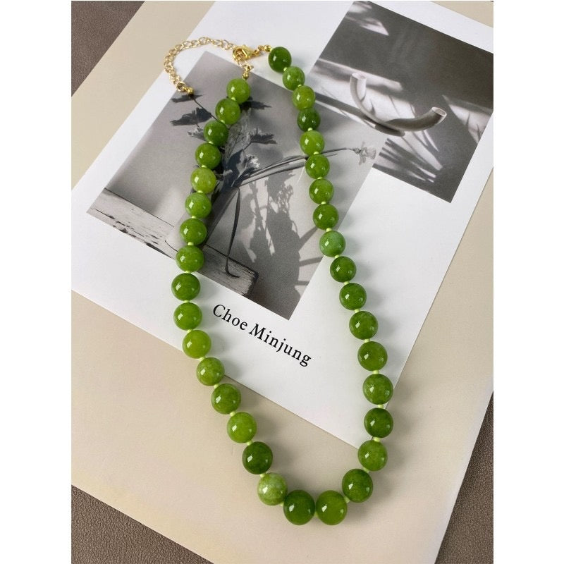 The Verdant Elegance Green Agate Necklace